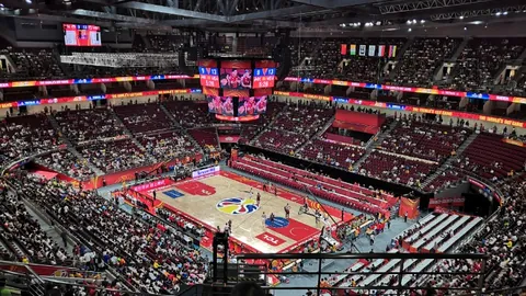 纽卡荣耀！英联杯首冠，70年国内杯赛巅峰时刻